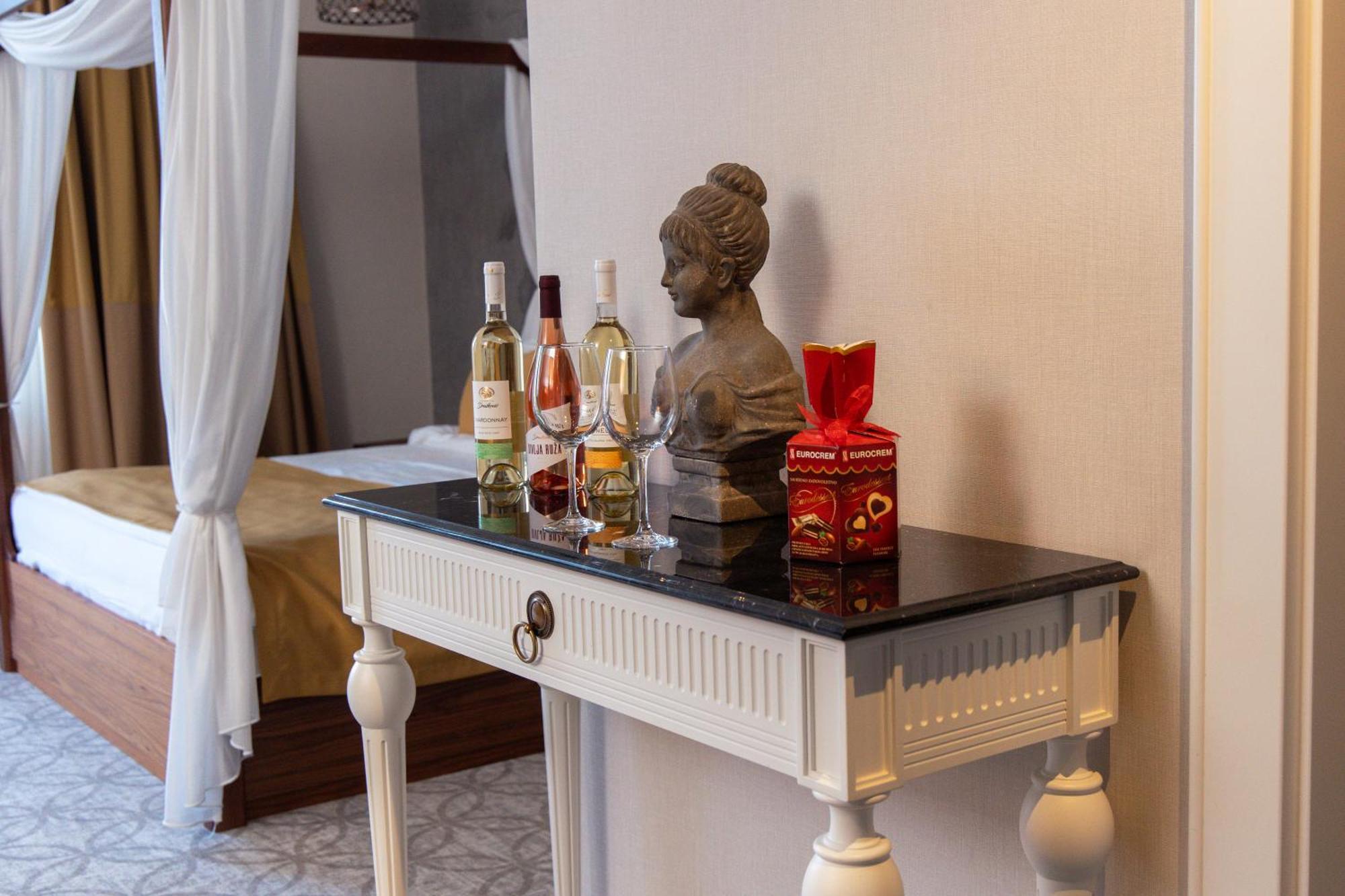Helvecija 1880 Hotell Vrsac Eksteriør bilde